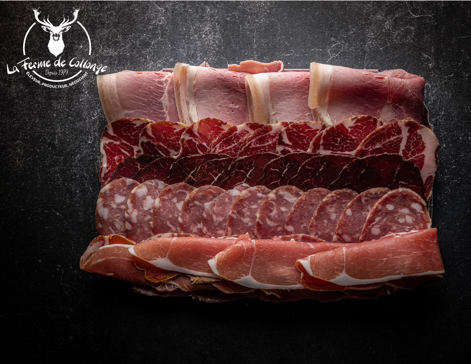 Copie de Copie de Post Instagram Fermeture exceptionnelle vacances Indépendant Élégant Modern Simple Professionnel Marron beige (21)